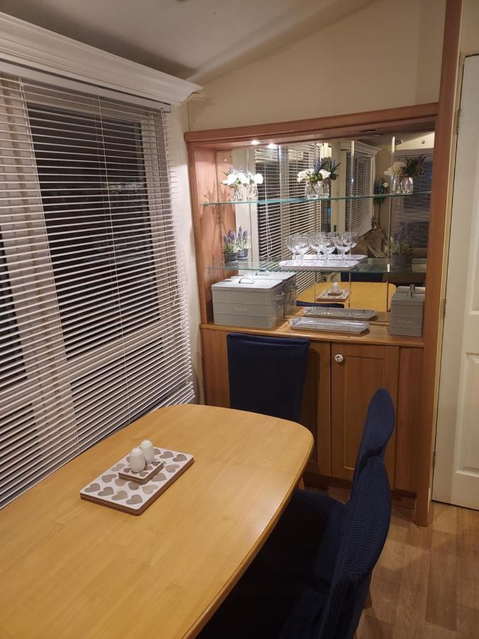 ホテルDevon Hills ペイントン 部屋 写真